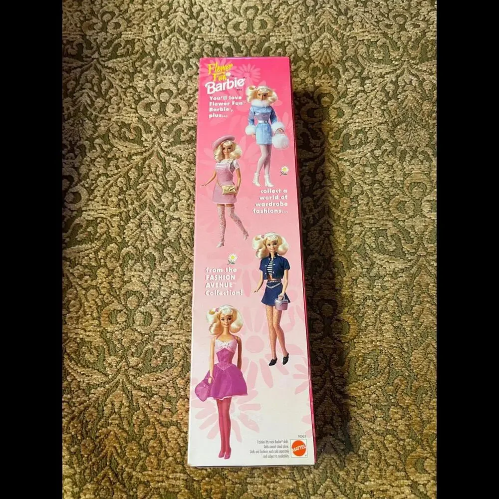 NEW Mattel Vintage‎ 1996 Flower Fun Barbie Doll In The Box #16063 - Unopened